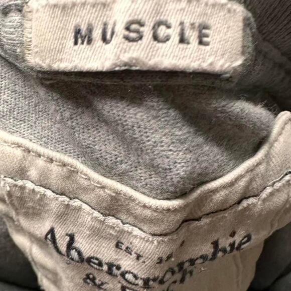 Abercrombie Embroidered Logo Vintage Cotton MENS Muscle T Shirt - Picture 4 of 5